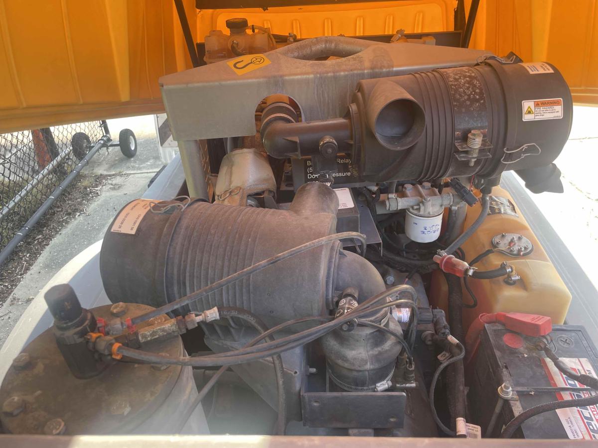 2017 Atlas Copco XAS 400