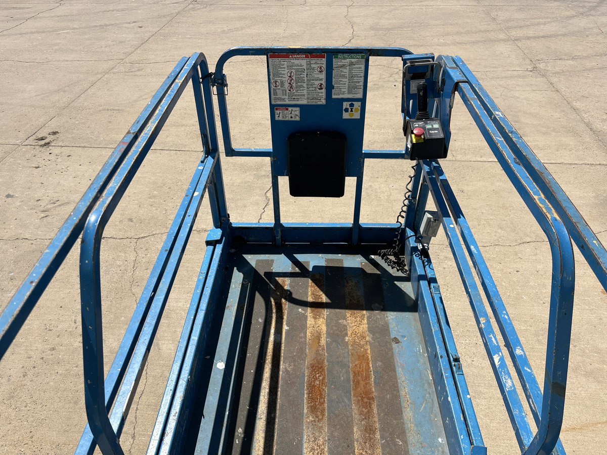 2016 Genie GS-3246-5