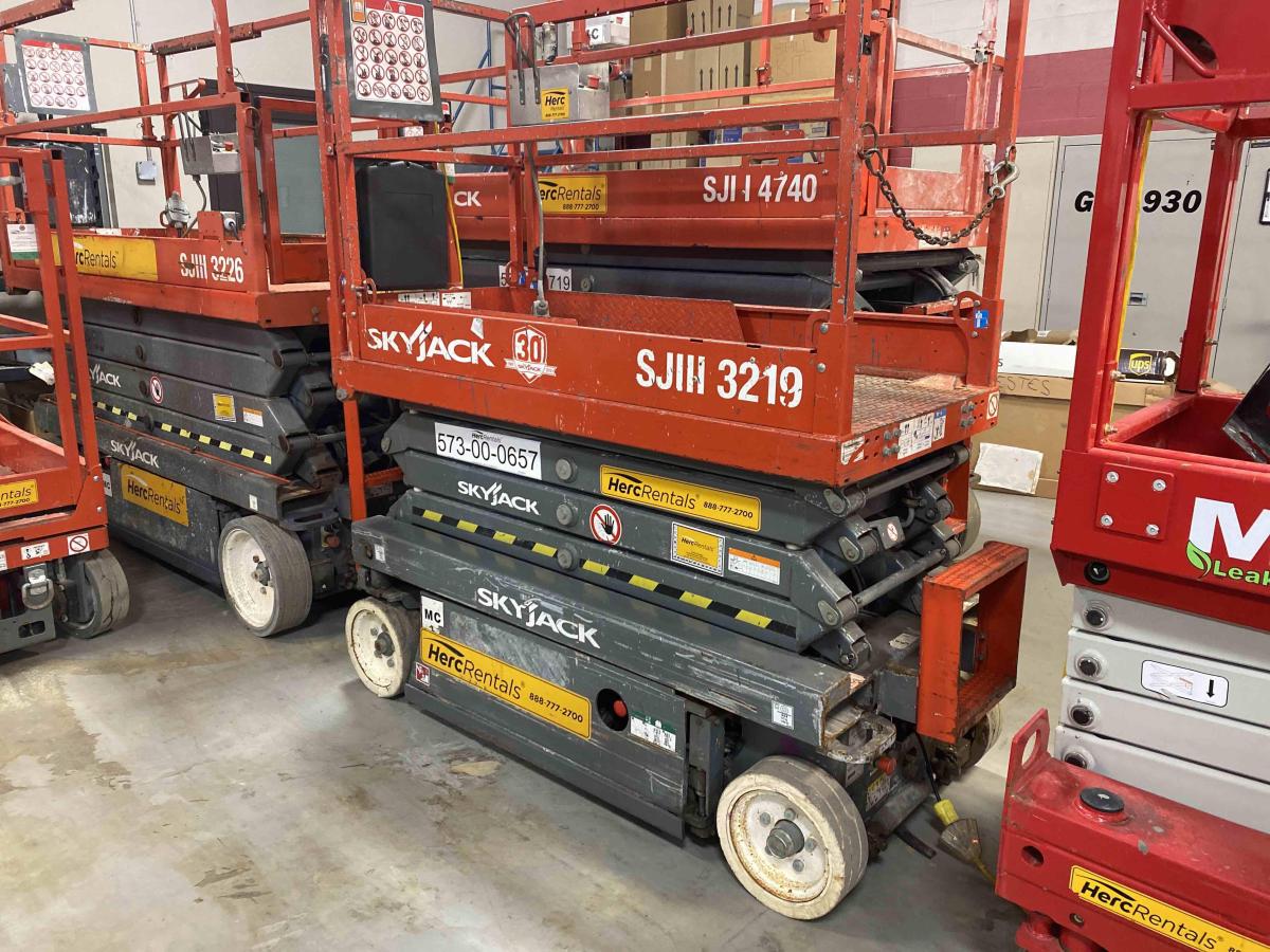 2015 Skyjack SJ3219