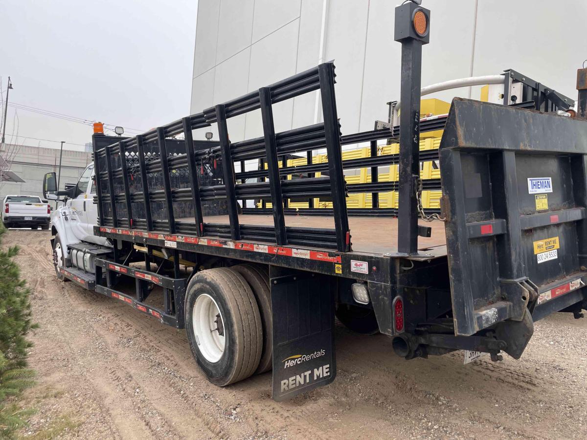 2019 Ford F750