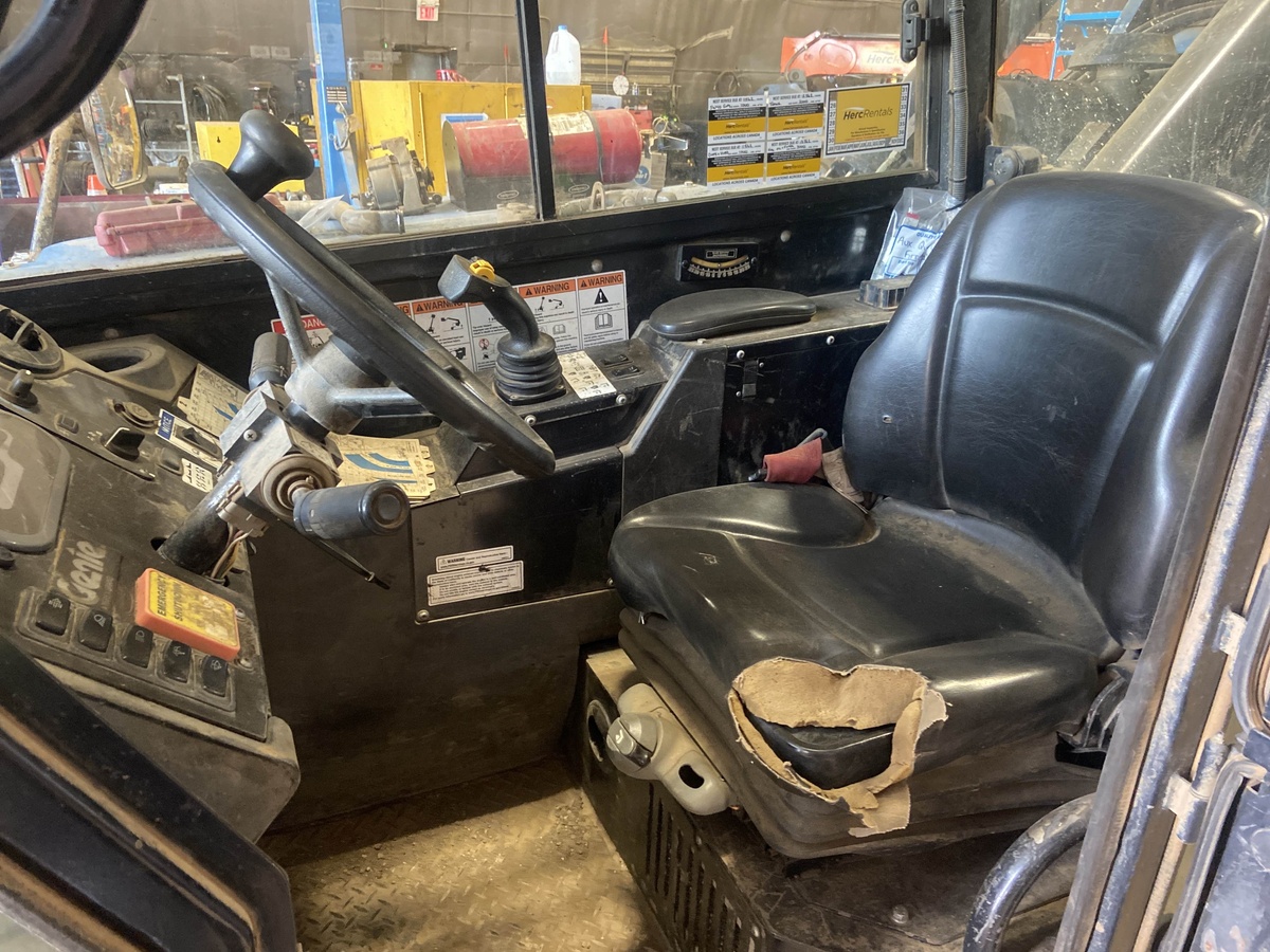 2020 Genie GTH-1056-5