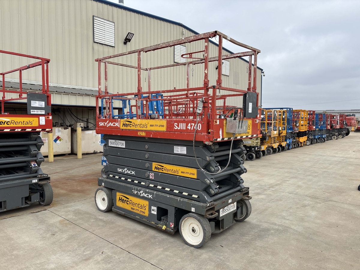 2020 Skyjack SJ4740-2