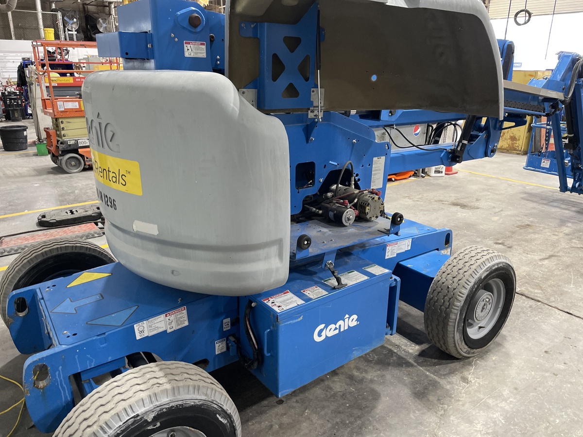 2017 Genie Z-45/25-5