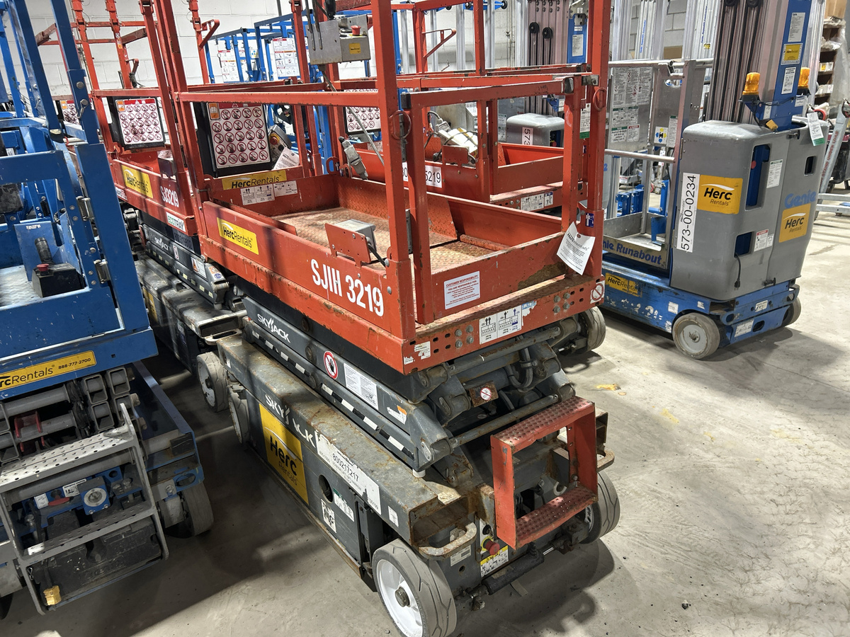 2018 Skyjack SJ3219