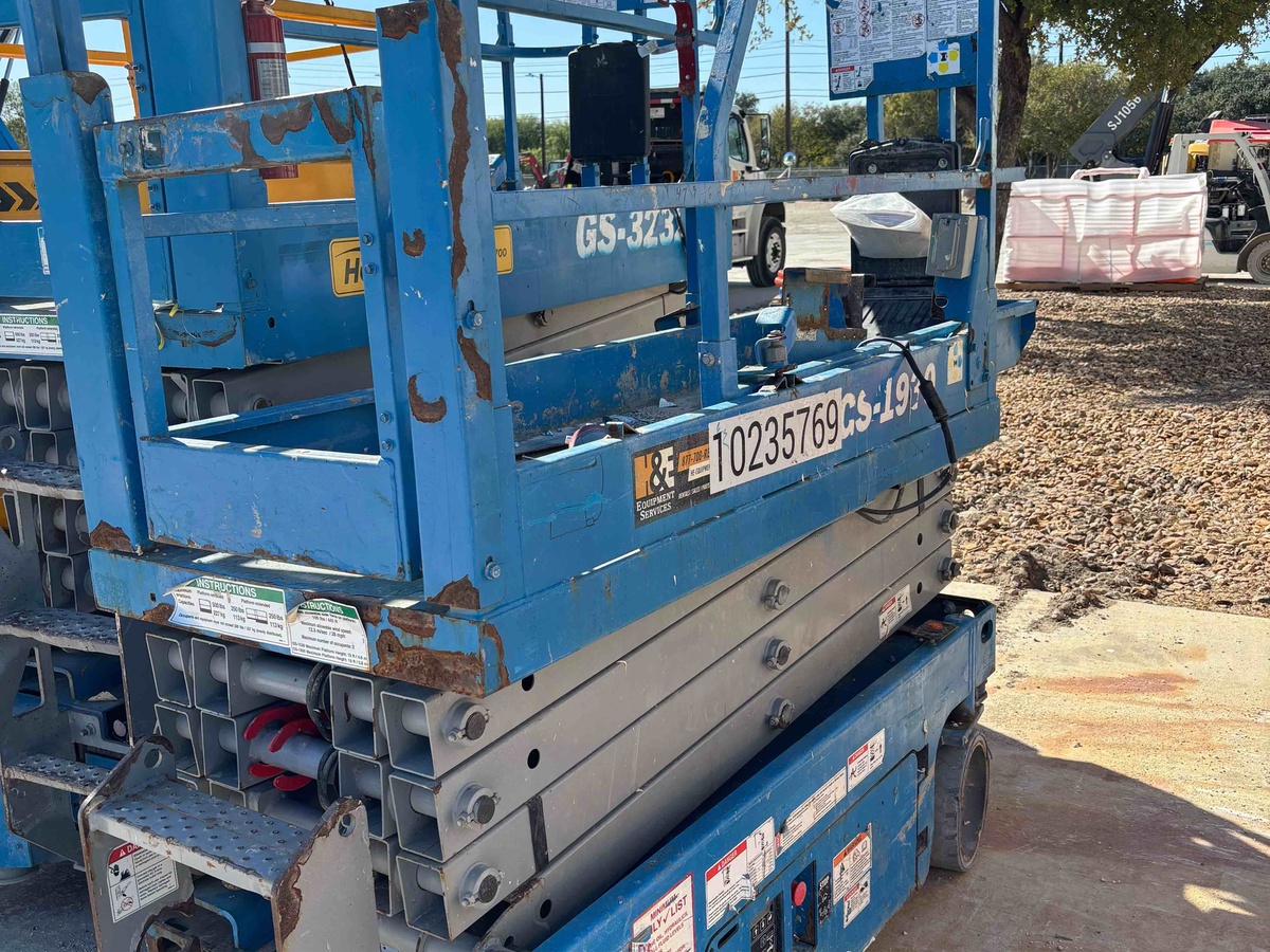 2018 Genie GS-1930-2