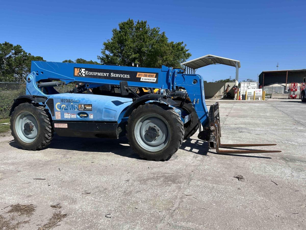 2017 Genie GTH-636