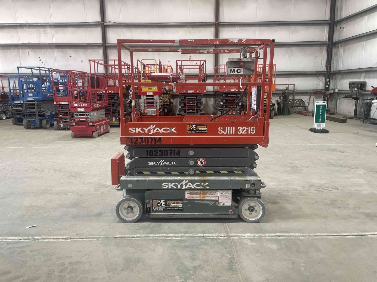 2017 Skyjack SJ3219-5