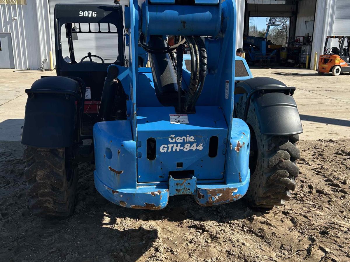 2018 Genie GTH 844