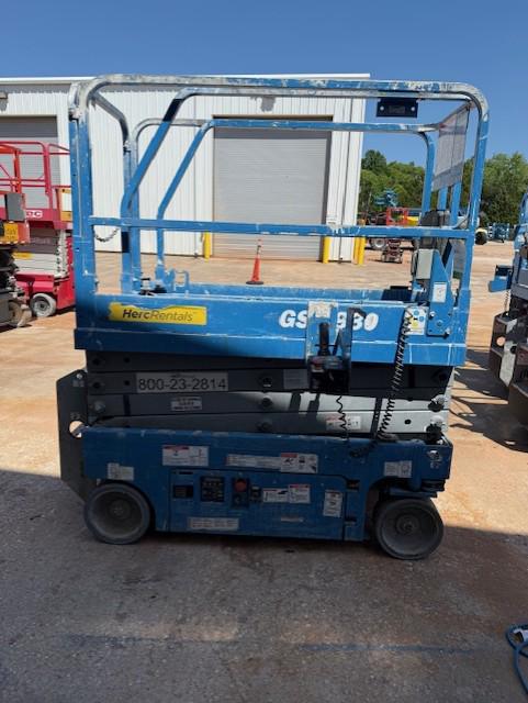 2018 Genie GS-1930