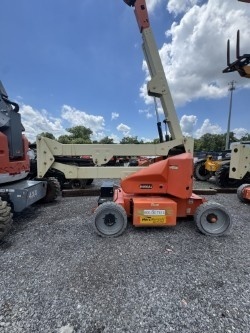 2015 JLG E450AJ-6