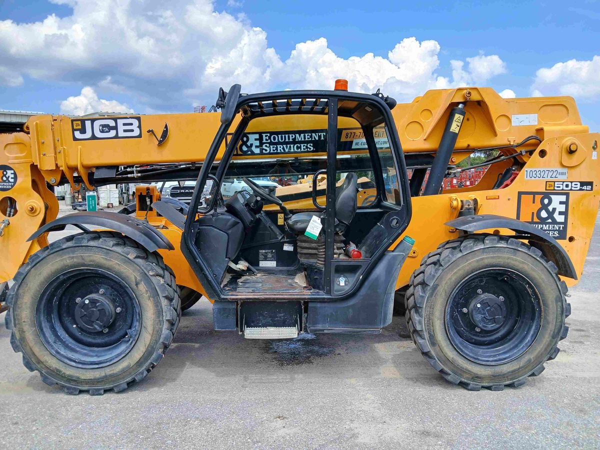 2021 JCB 509-42-1