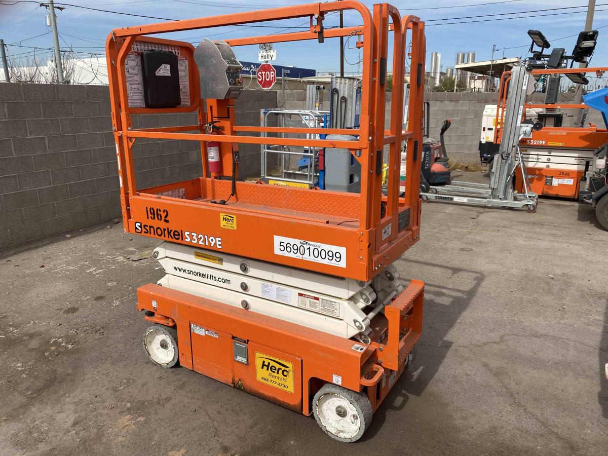 2022 Snorkel S3219E