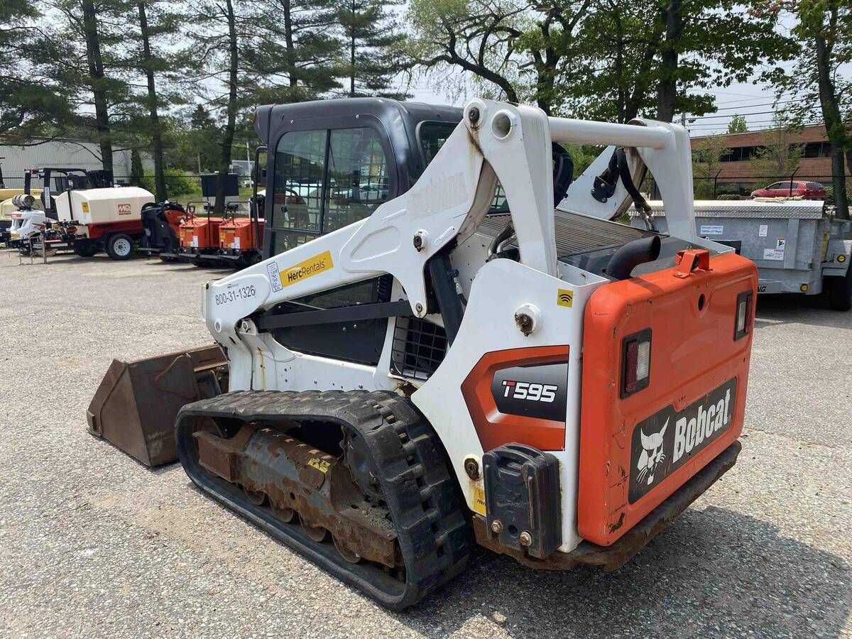 2021 Bobcat T595-2