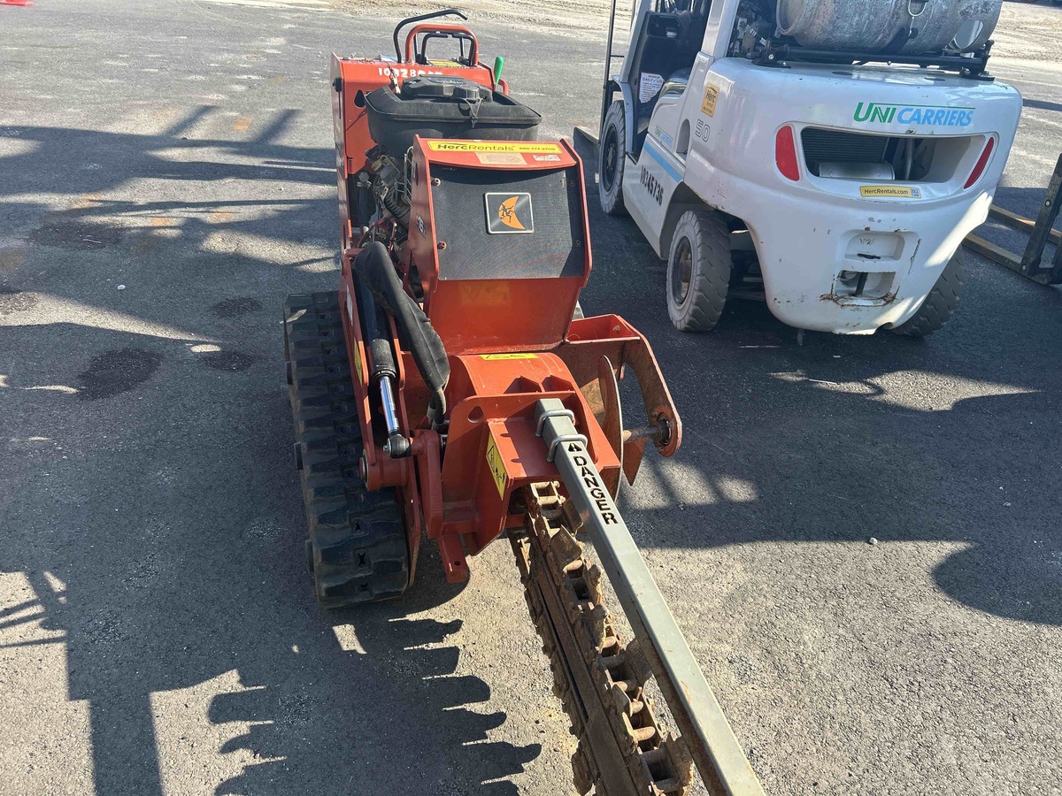 2021 Ditch Witch C16X-10