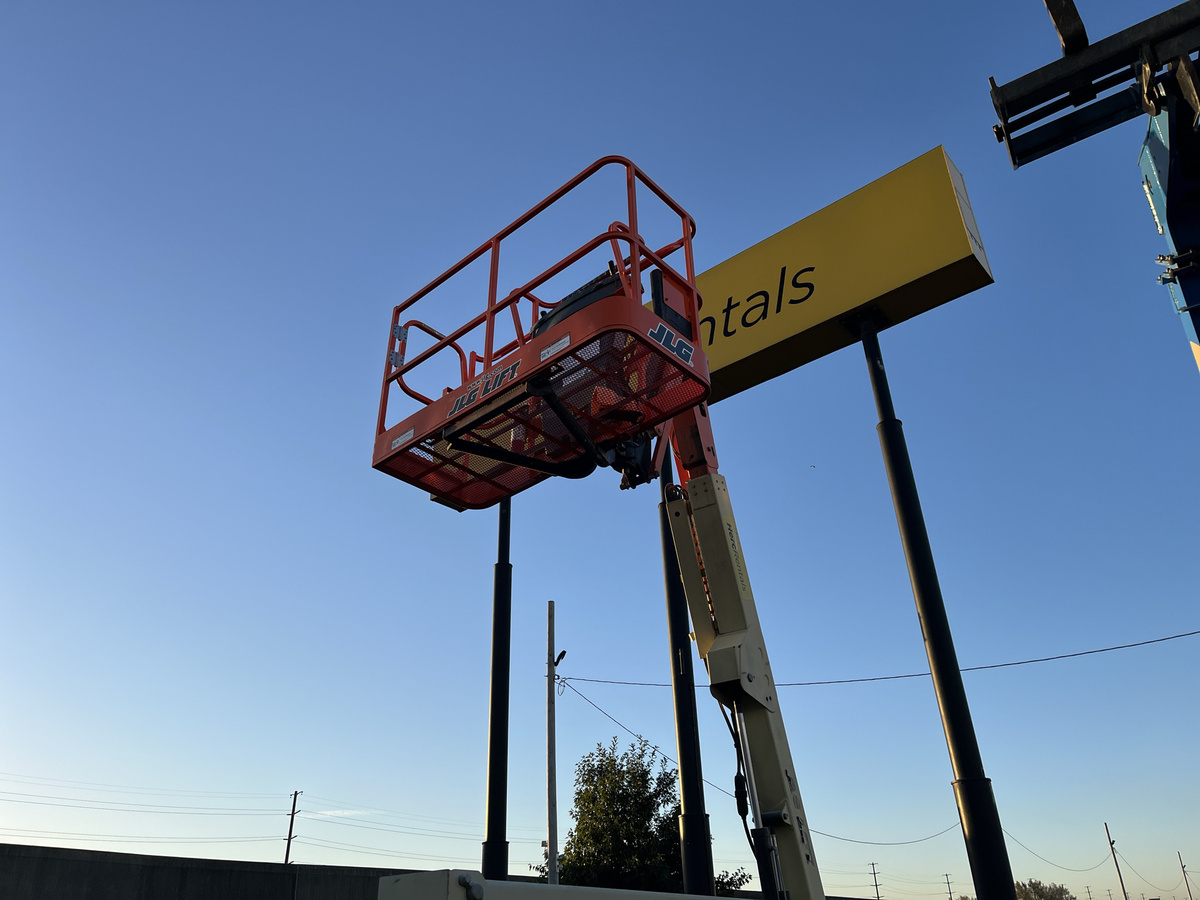 2015 JLG 450AJ-6
