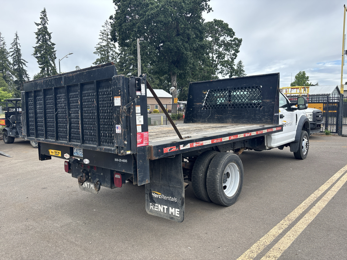 2020 Ford F550-5