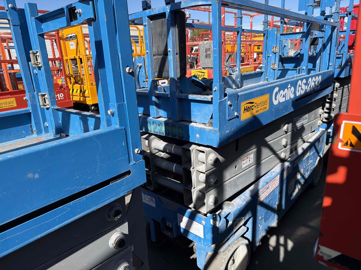 2016 Genie GS-2632-3