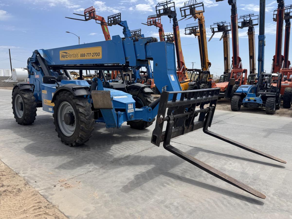 2018 Genie GTH-1056