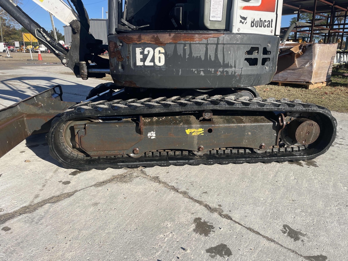 2019 Bobcat E26-10