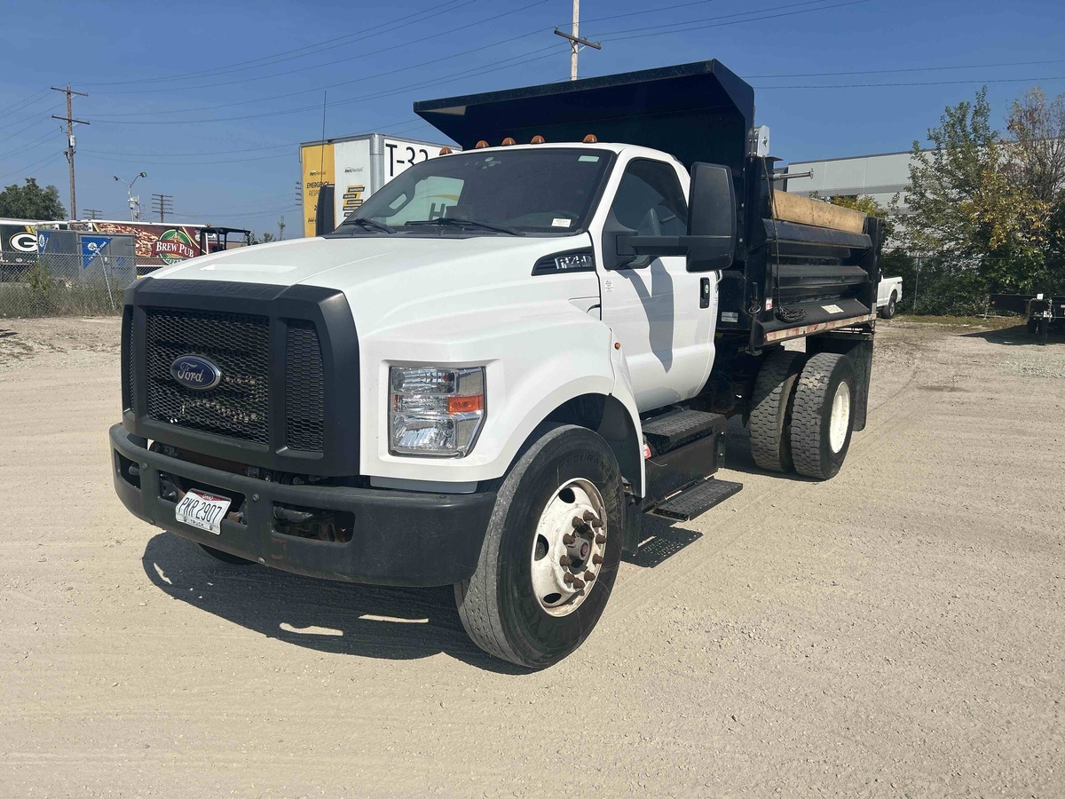 2019 Ford F750-2