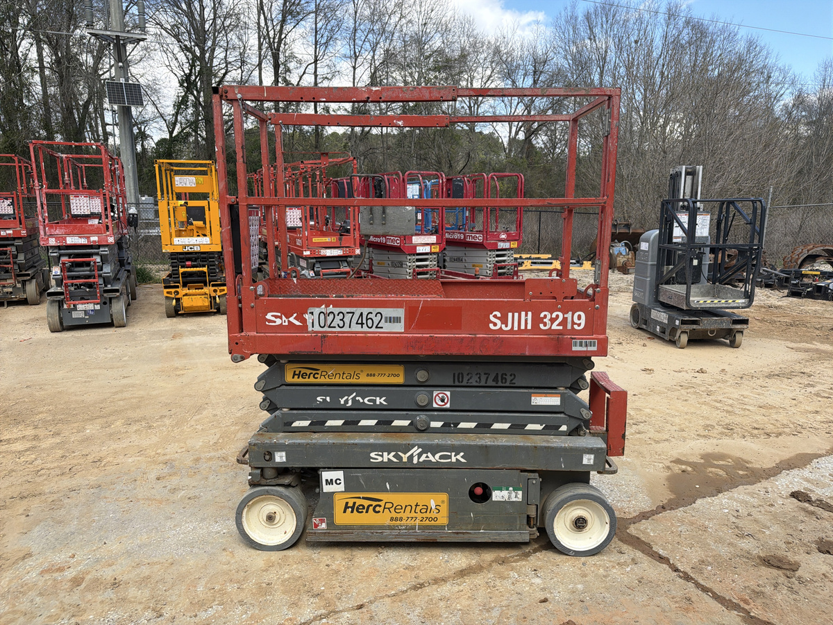 2018 Skyjack SJ3219