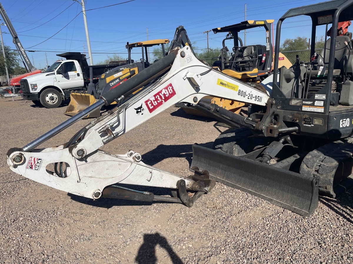 2018 Bobcat E50-2