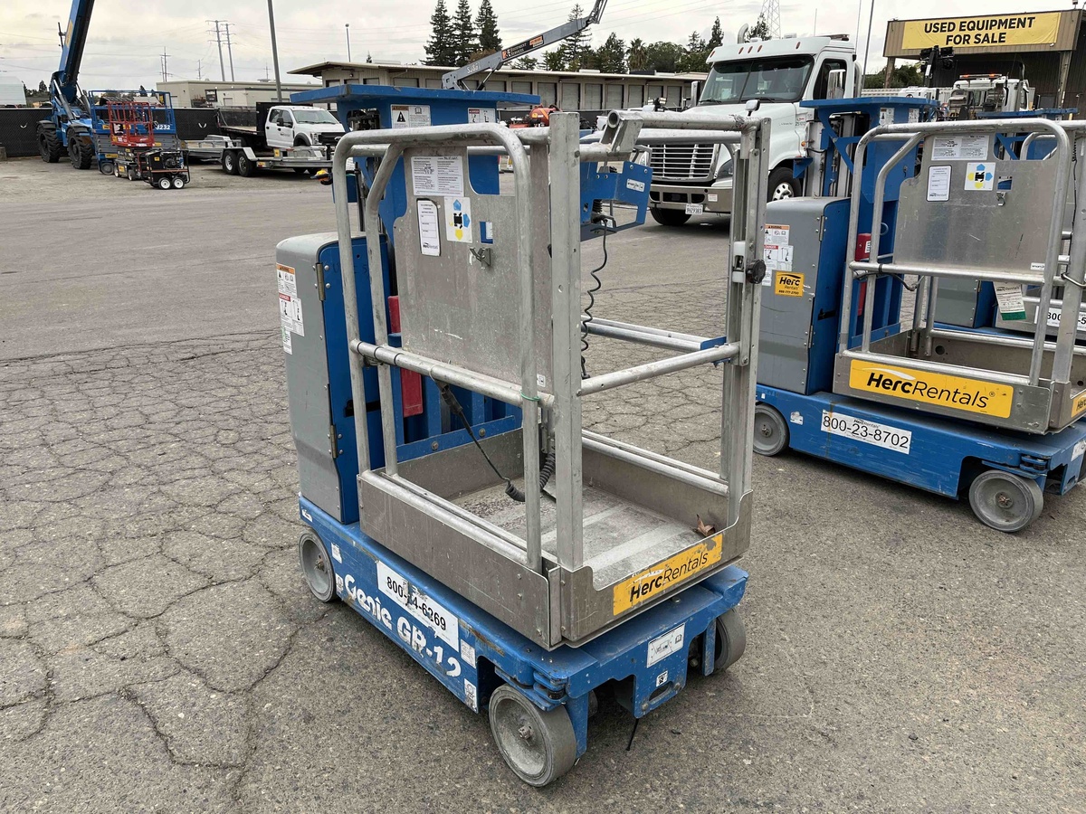 2019 Genie GR-12-4