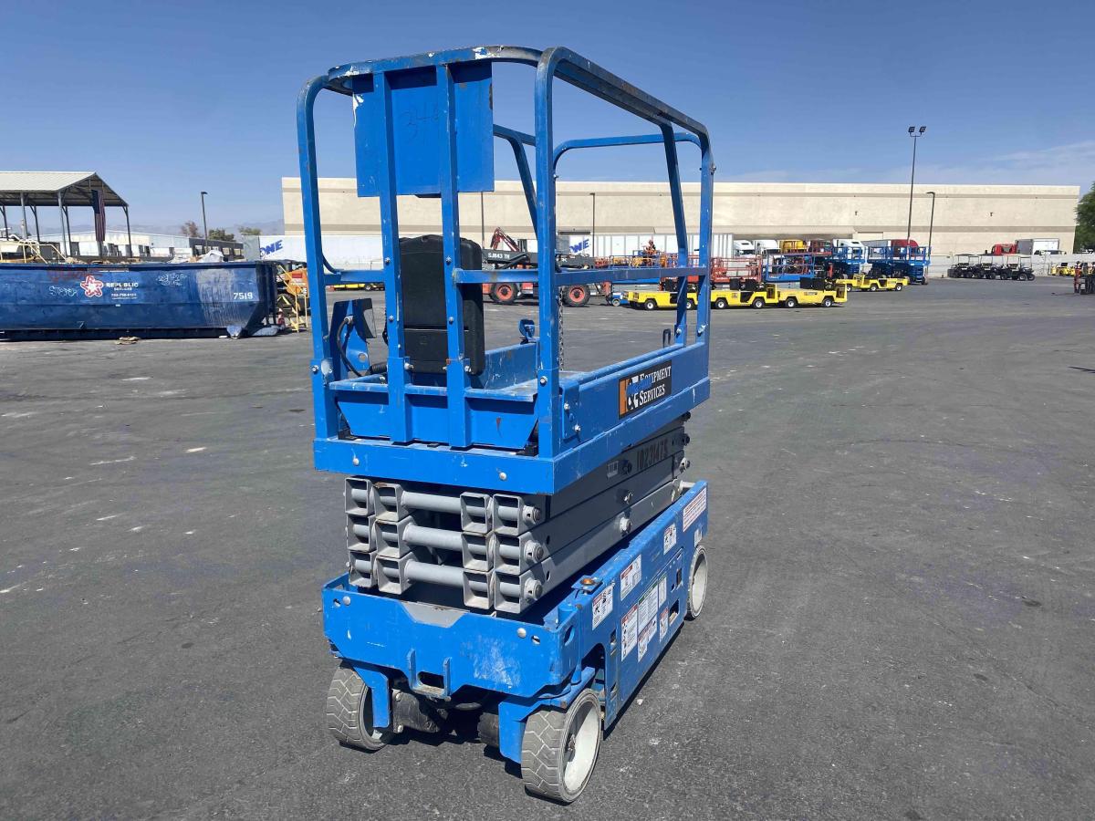 2017 Genie GS-1930