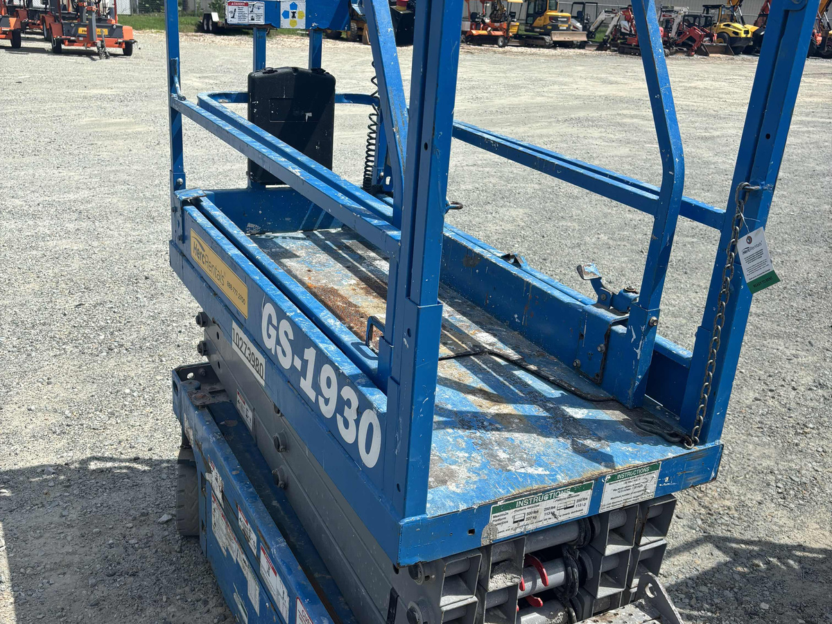 2019 Genie GS-1930-2