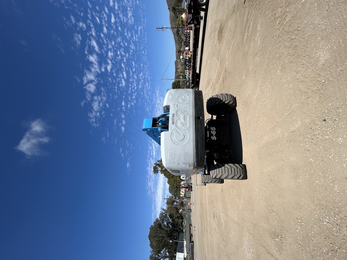 2017 Genie S-65-5