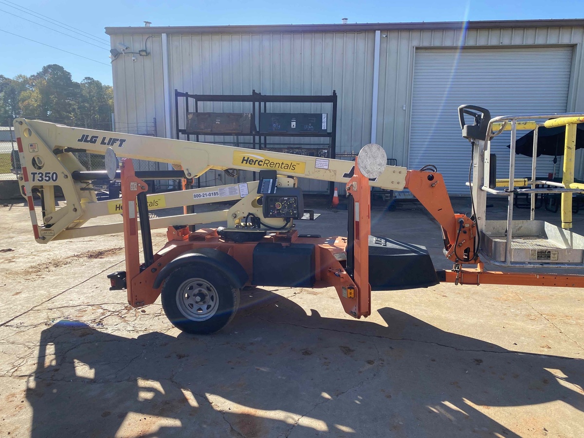 2018 JLG T350-4
