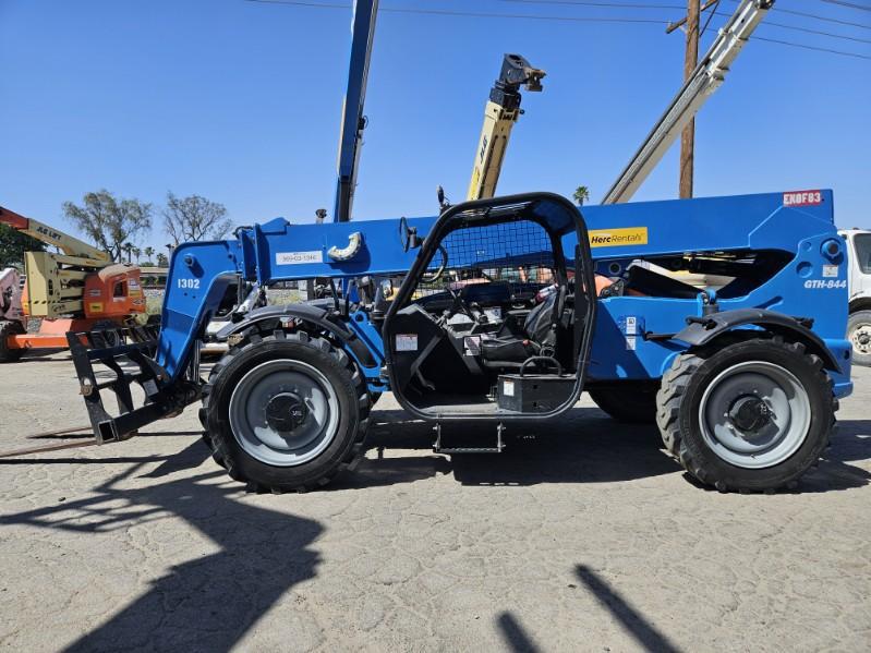 2019 Genie GTH 844