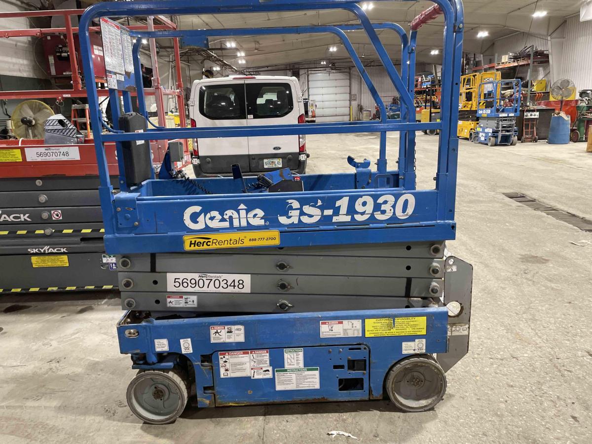 2014 Genie GS-1930