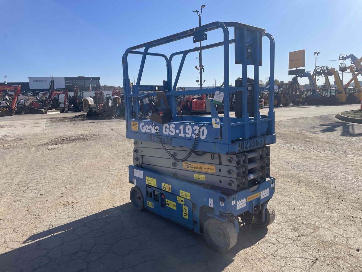 2018 Genie GS-1930