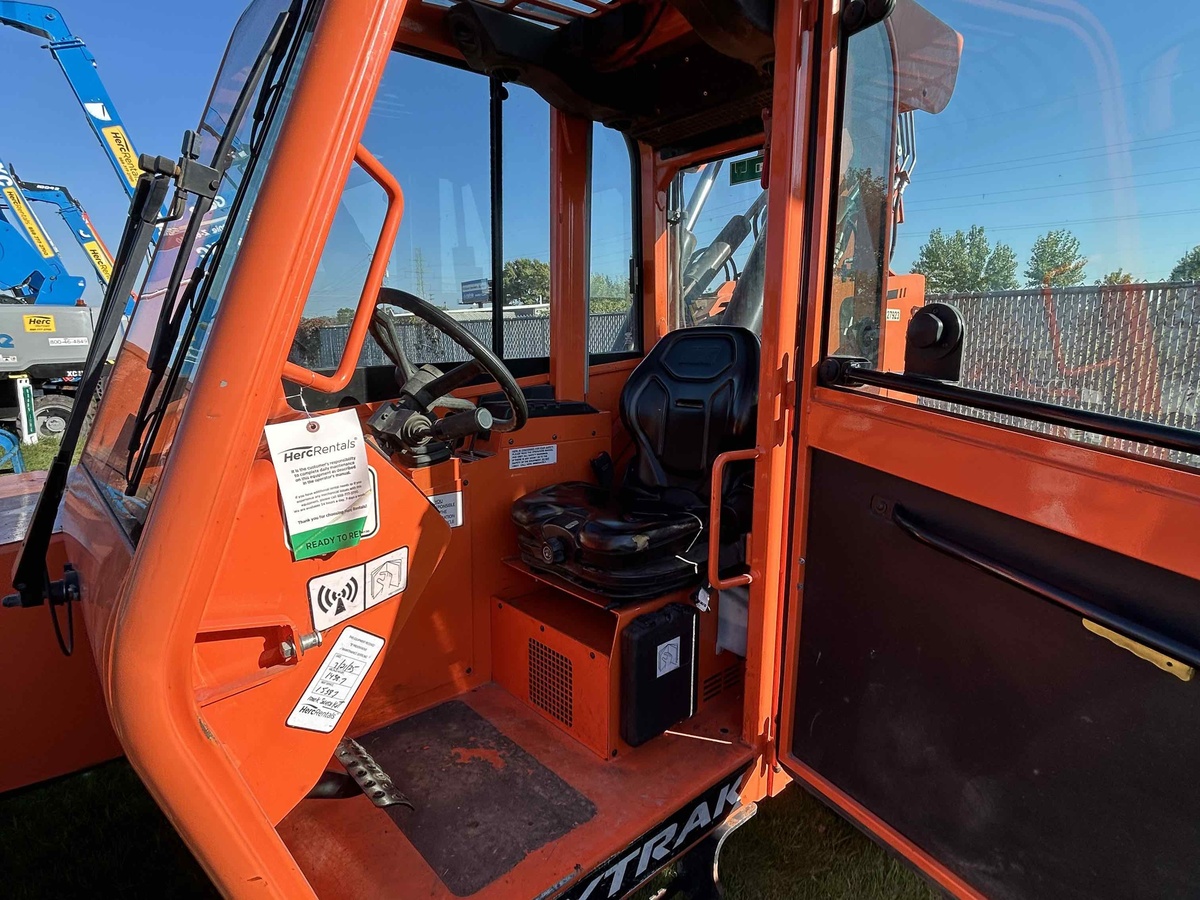 2021 SkyTrak 10042-4