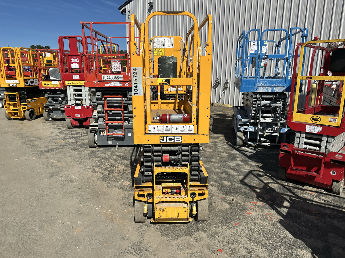 2023 JCB S1930E-5
