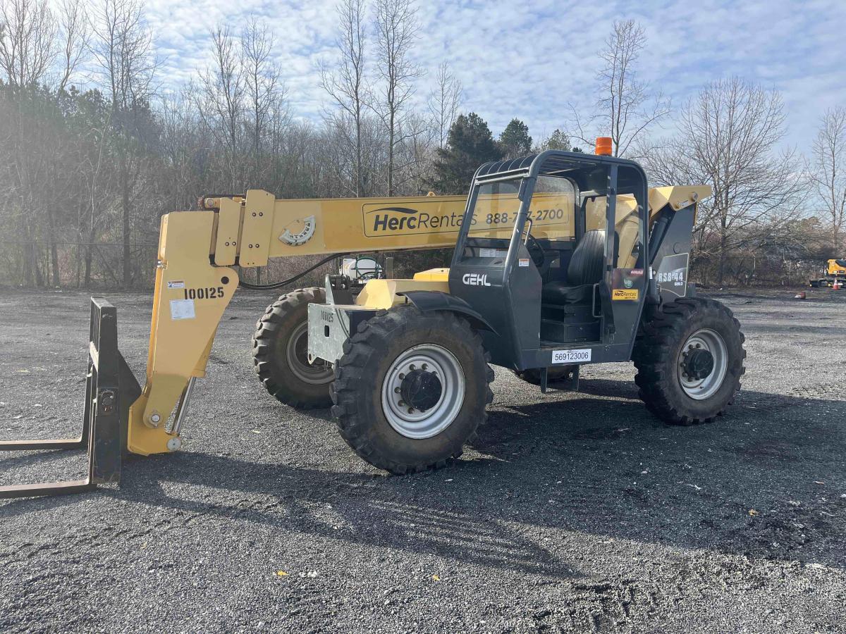 2019 Gehl RS8-44