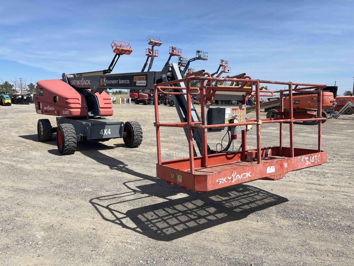 2017 Skyjack SJ45 T