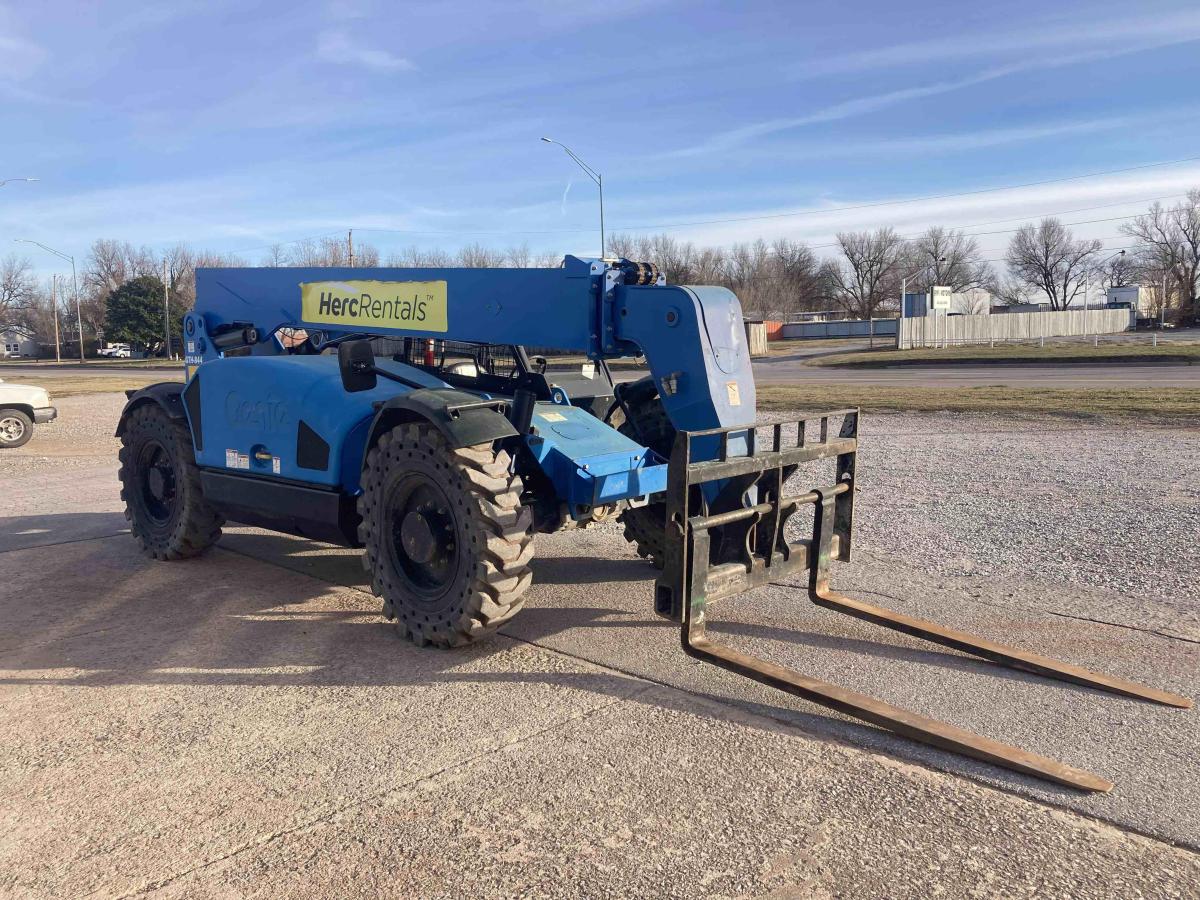 2018 Genie GTH 844