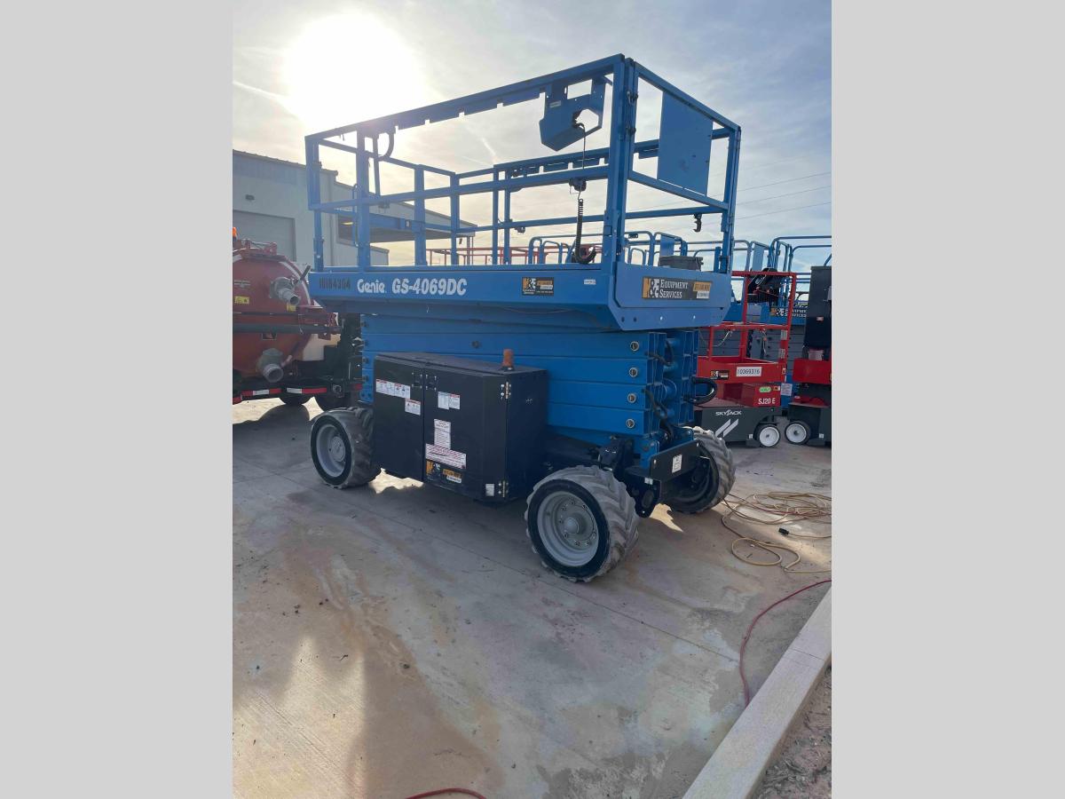 2016 Genie GS-4069 DC