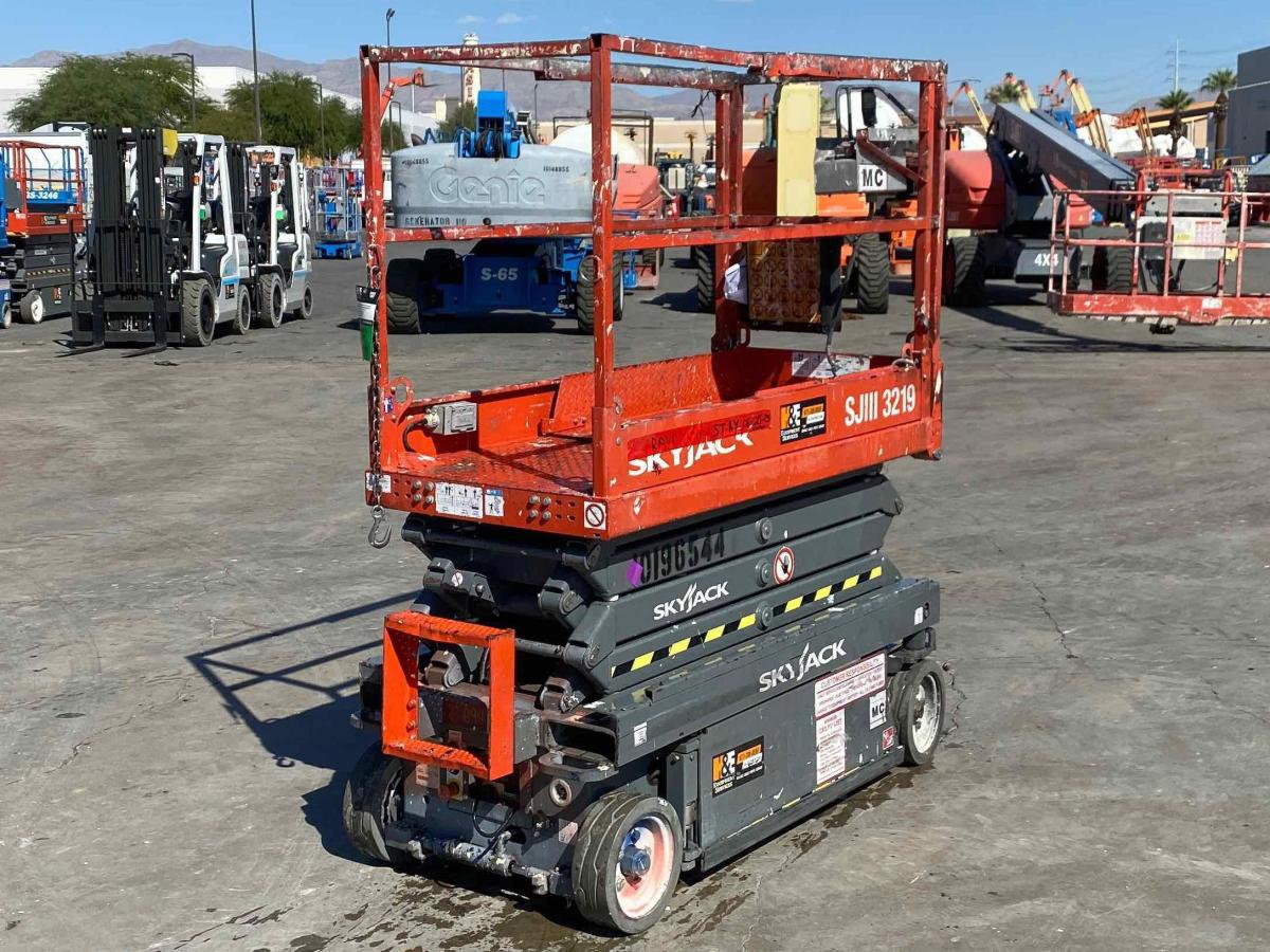 2016 Skyjack SJ3219