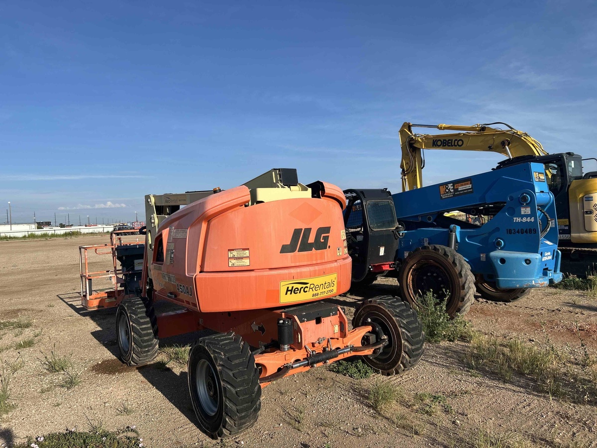 2016 JLG 450AJ-3