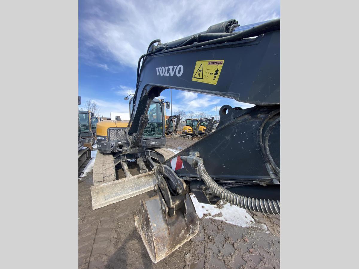 2018 Volvo ECR88D-3