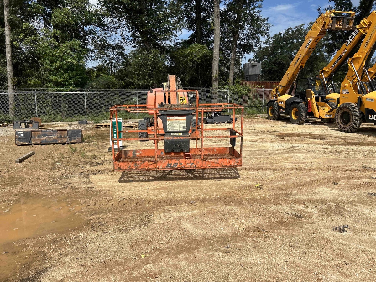 2018 JLG 460SJ-3