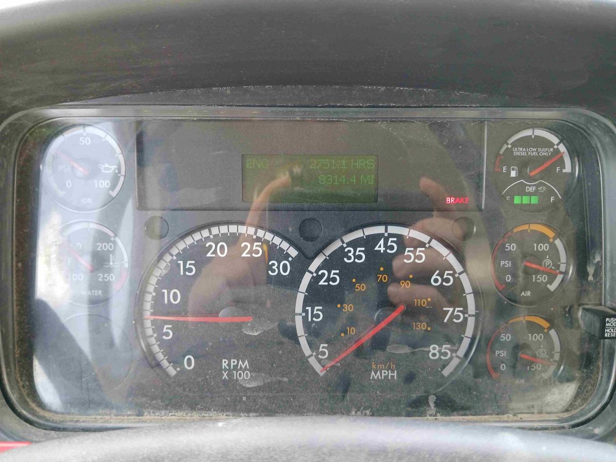 2019 Freightliner M2106-16