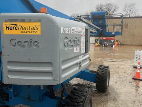2018 Genie S-40