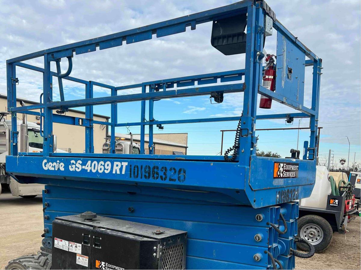 2016 Genie GS-4069 RT-6