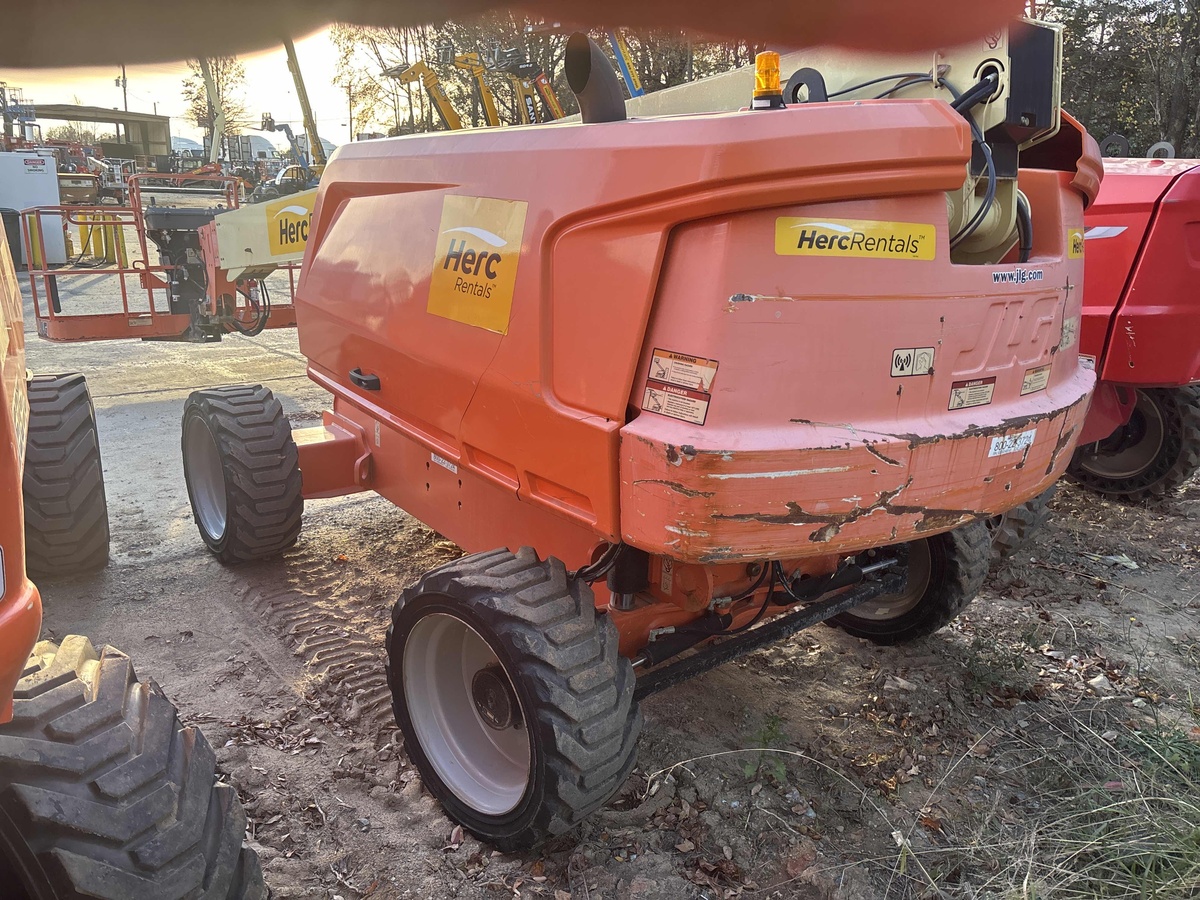 2018 JLG 600S-4