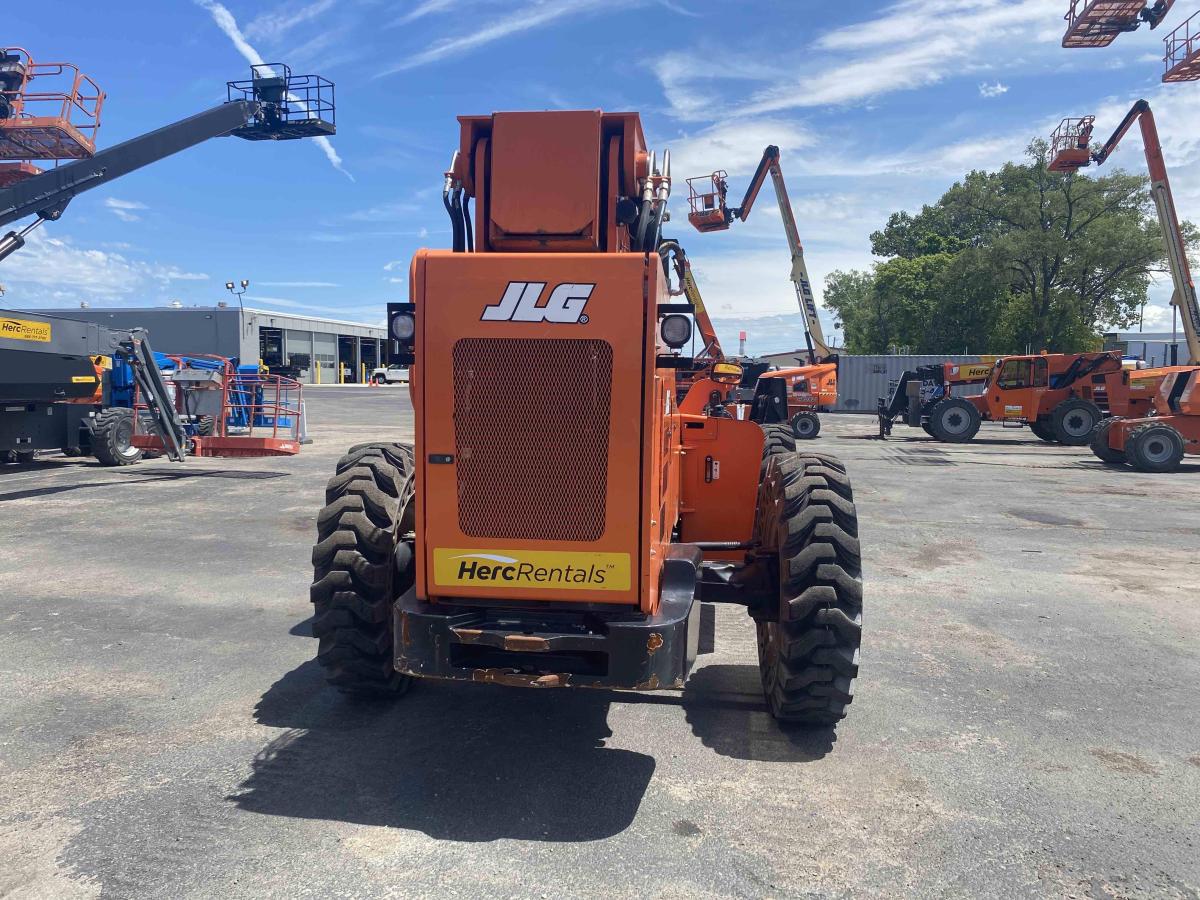 2019 SkyTrak 10042