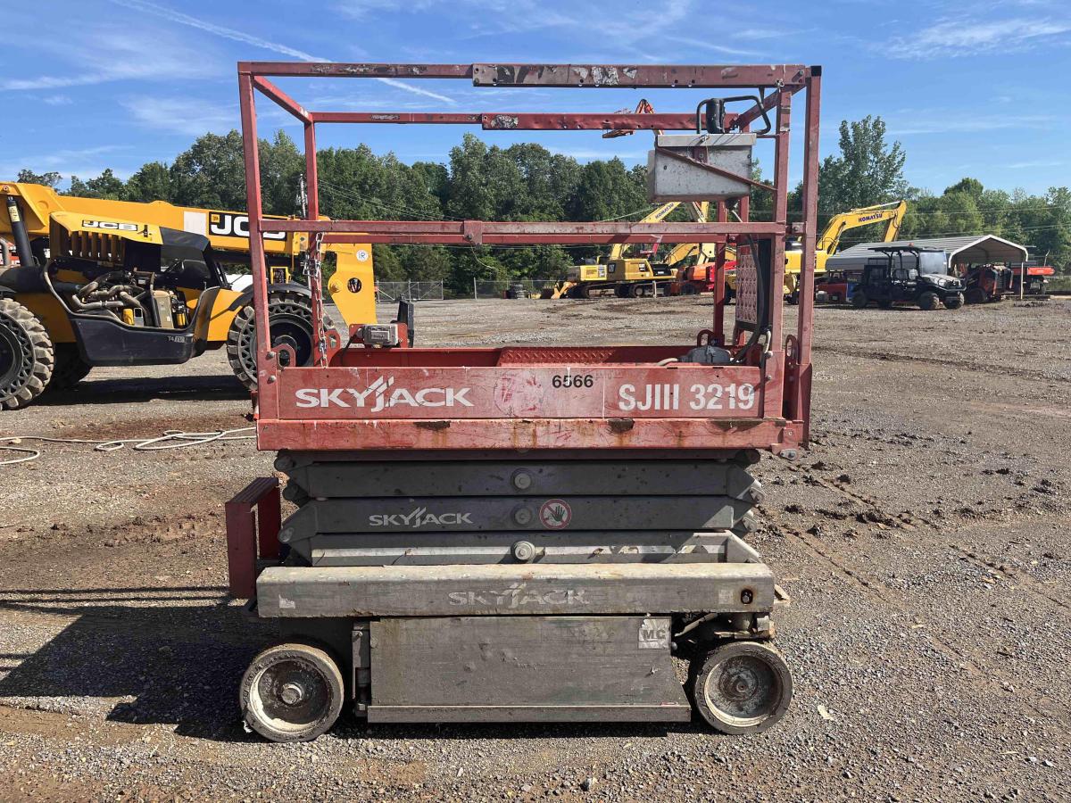 2018 Skyjack SJ3219